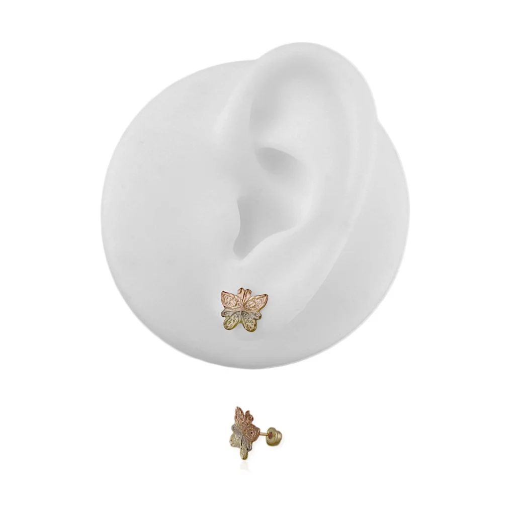 Muestra en Oreja, broquel de mariposa troquelada florentina en 10K